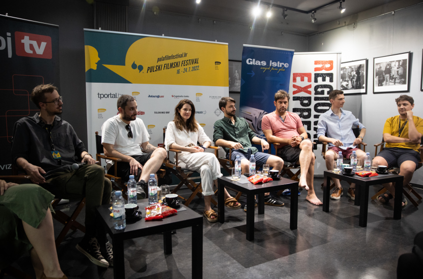  Prije Hrvatskih premijera u Areni, u Kinu Valli održane konferencije za medije filmova Stric i 4:2